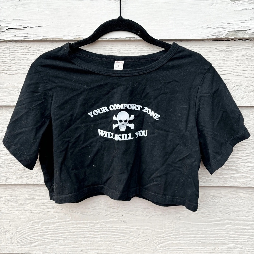 Black Graphic Crop Top